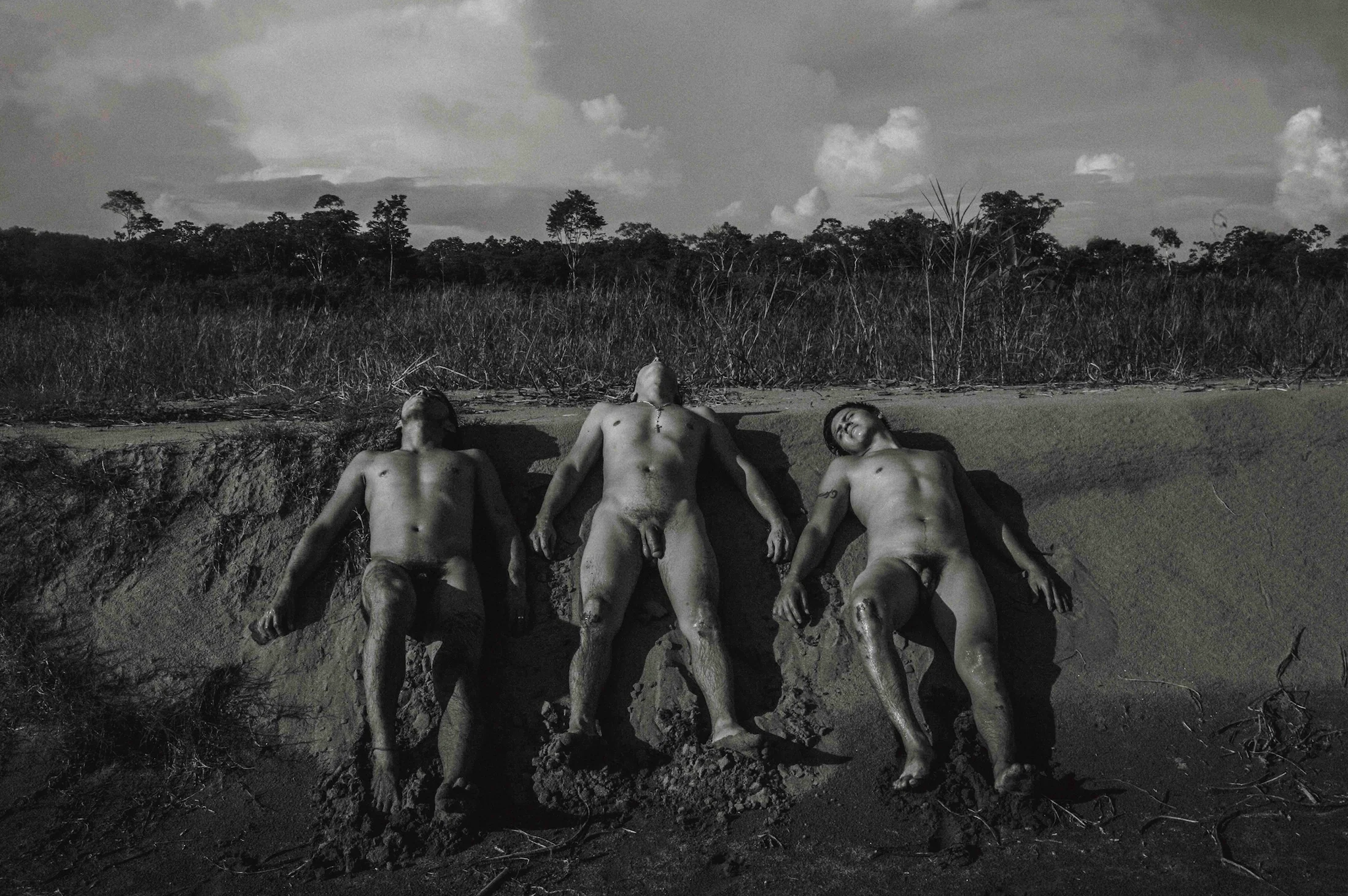Resting In The Sand, 2018, Inon Sani